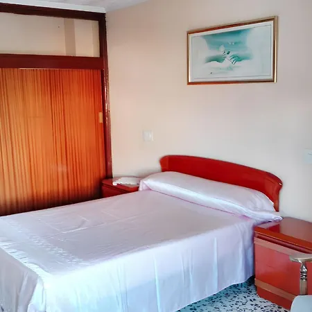 Apartment Spacious With Balcony