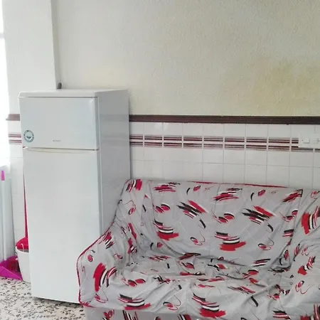 Spacious With Balcony Apartment *